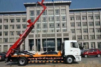 華菱星馬吊臂式背罐車 高效、安全、可靠的散裝物料運輸解決方案